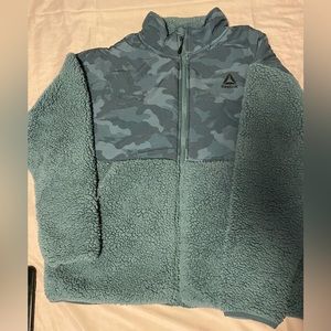 Reebook Sweater